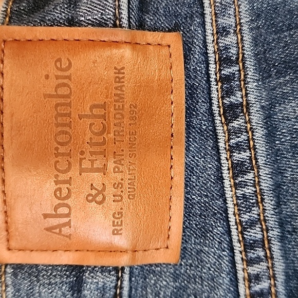 Abercrombie & Fitch Straight Stretch Denim Jeans Medium Wash Men's size 30 x 30 - Picture 4 of 6